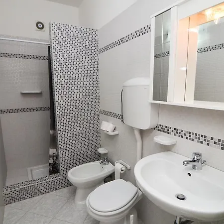 Europa ベッド・アンド・ブレックファスト